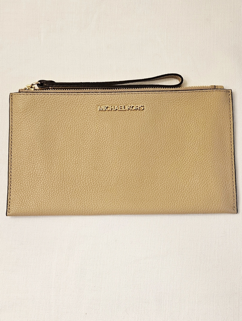 Michael Kors Beige Tan Leather Wristlet Clutch